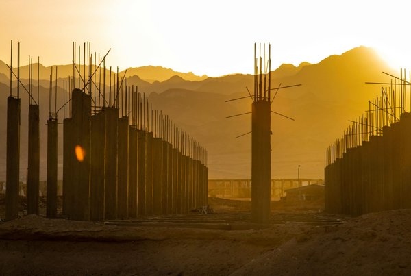 Abandon de chantier : vos droits et garanties essentielles